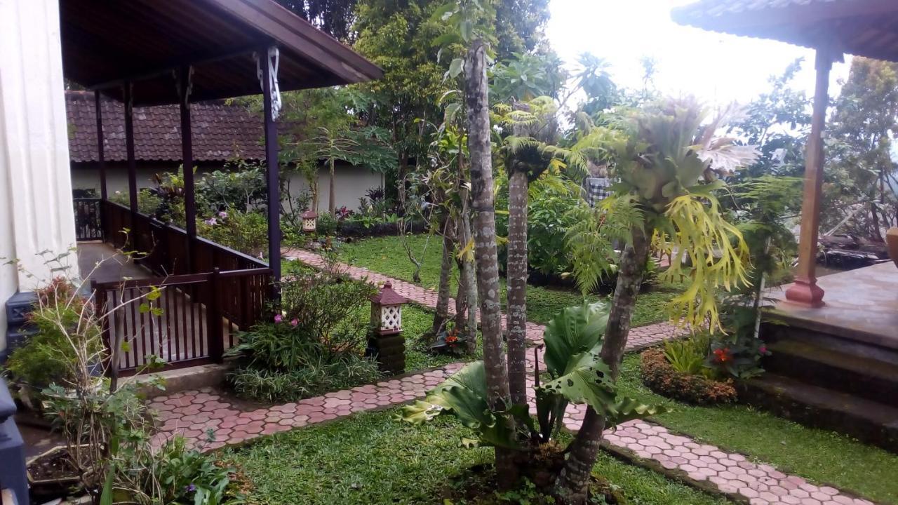Séjour chez l'habitant Guru Ratna *